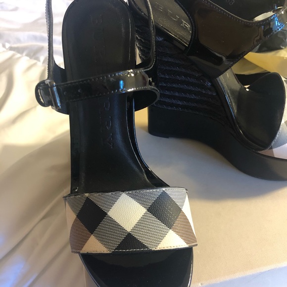 Burberry Wedges - Picture 4 of 8